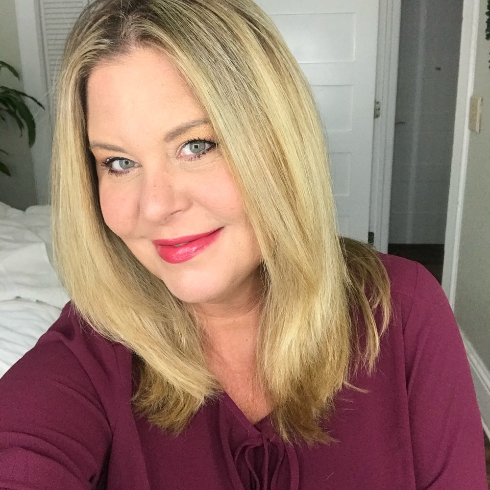 Hi I’m Cheryl! ❤️ Interior Designer turned Posher!